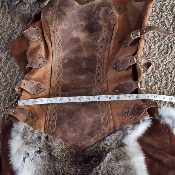 Deluxe Faux Fur Ankle/ Real Fur For All Other Parts Viking Costume Women - Picture 3 of 11